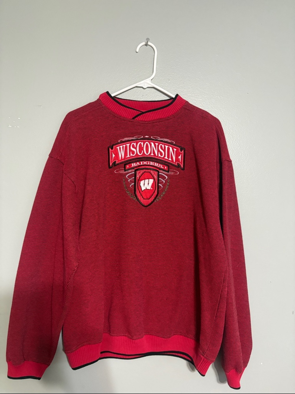 Wisconsin Badgers Red Crewneck Sweater